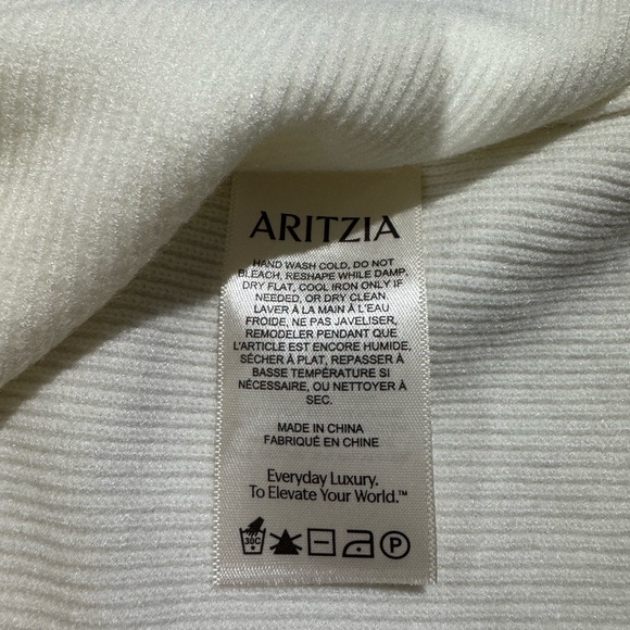 Aritzia Wilfred Nola Sweater in Light Birch Size L Wonder Yarn Slim‎ Fit Winter - Picture 7 of 11